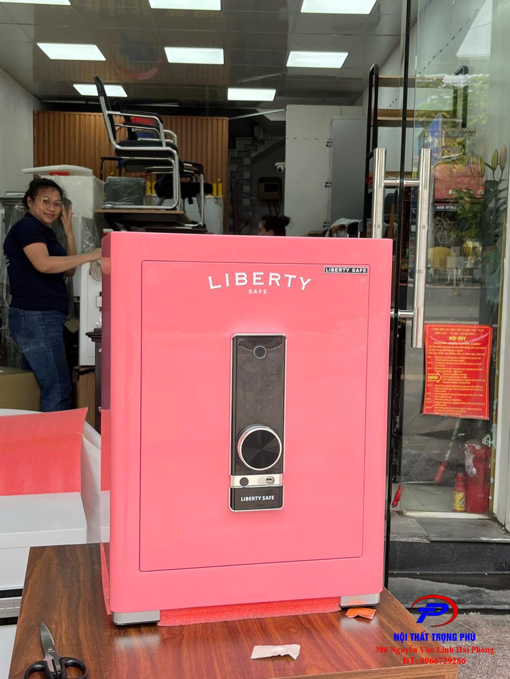 2025-07-22/ket-liberty-LB58-Pto-phien-ban-mau-hong-1.jpg
