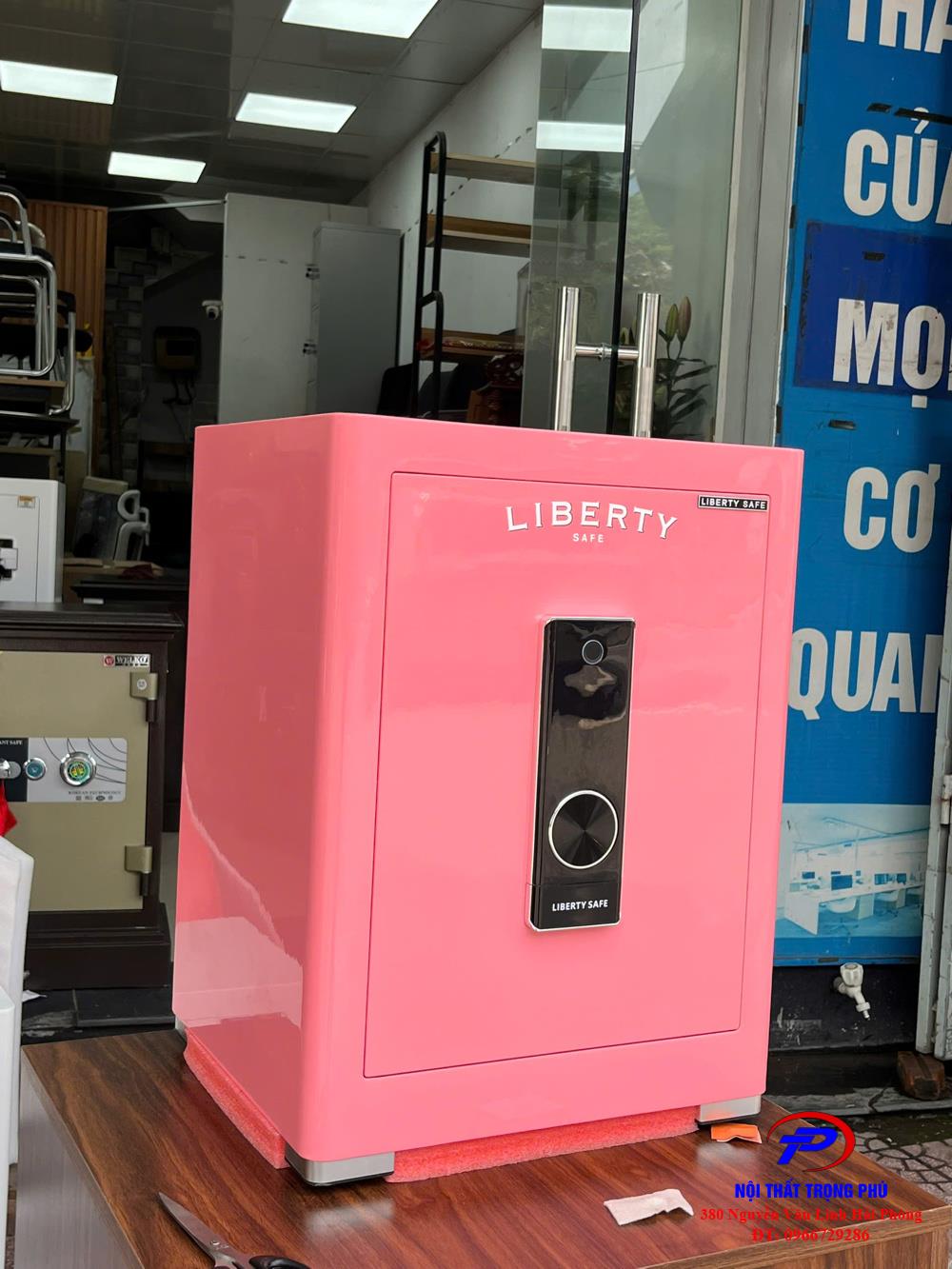 2025-07-22/ket-liberty-LB58-Pto-phien-ban-mau-hong-6.jpg